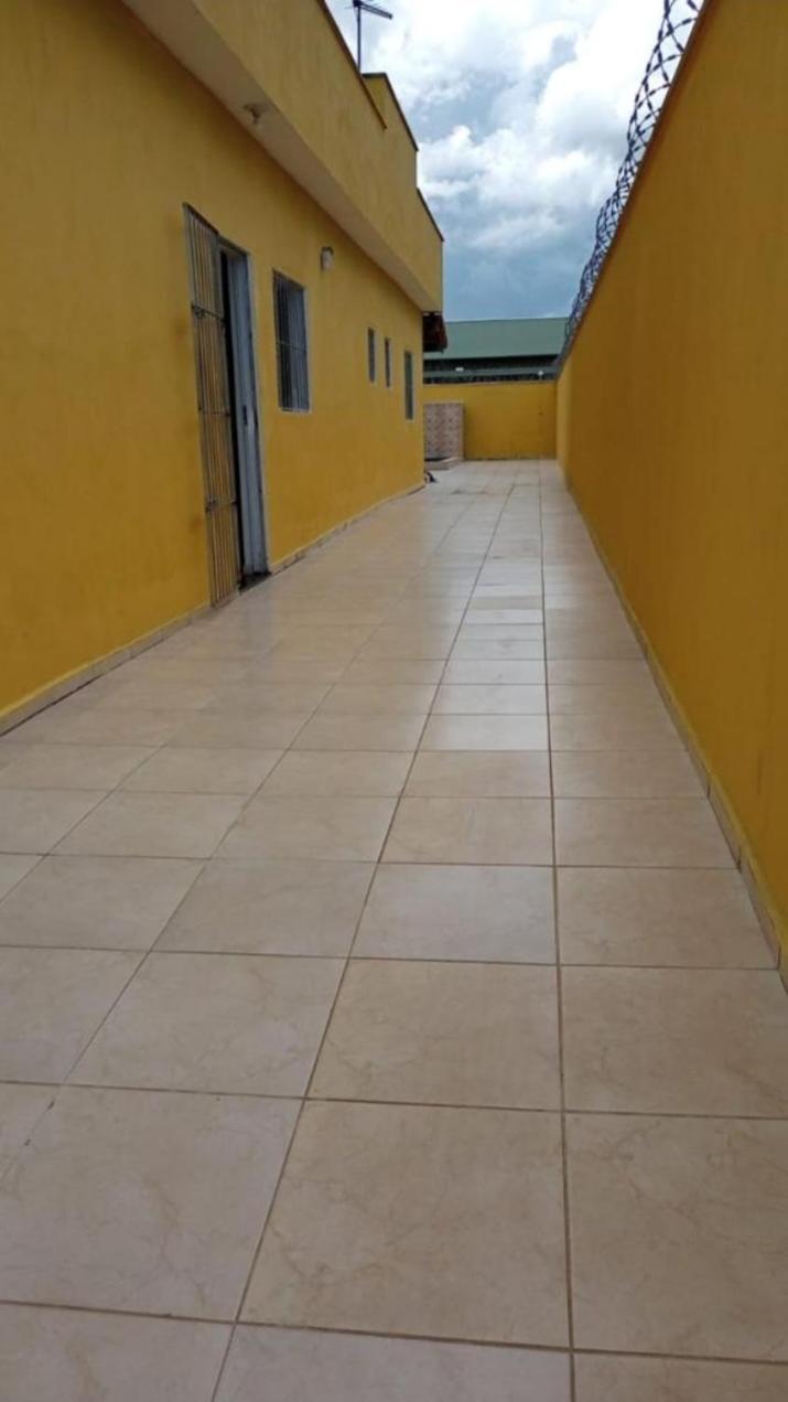 Casa Na Praia Com Piscina Em Itanhaém Екстериор снимка